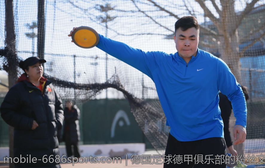德国足球德甲俱乐部的粉丝文化特色